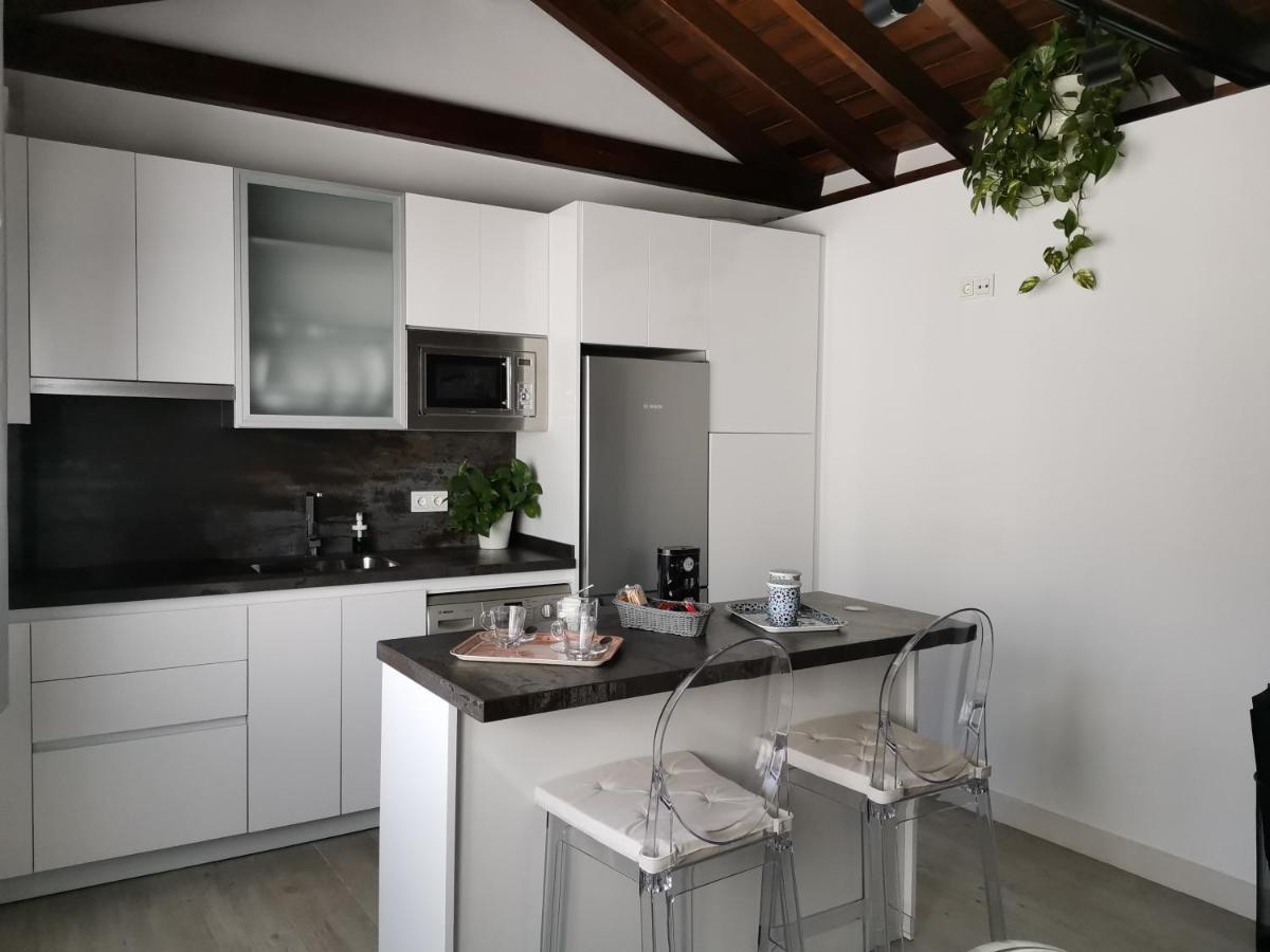 Fg Albayzin Apartamento Deluxe Con Terraza Vistas Y Parking Gratis Apartment Granada Exterior photo