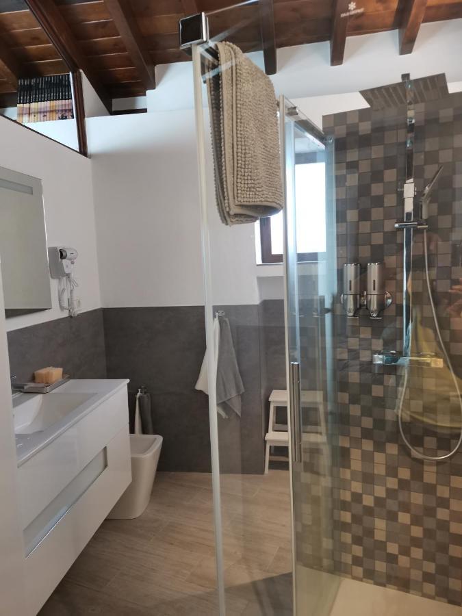 Fg Albayzin Apartamento Deluxe Con Terraza Vistas Y Parking Gratis Apartment Granada Exterior photo